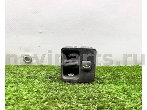 Кнопка открывания люка Honda Accord, 2000 г., арт. CB105096