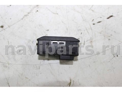 Кнопка открывания люка BMW 5 E60/E61, 2003 г., OEM 6907288, арт. E545_2, фото 2