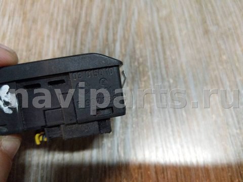 Кнопка открывания люка BMW 5 E39, 2003 г., OEM 6907288, арт. J15-1425-1, фото 2