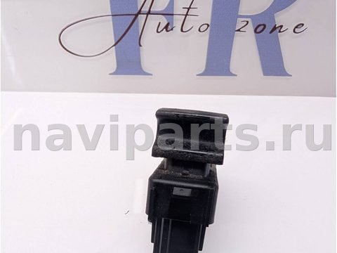 Кнопка открывания люка Peugeot 5008, 2010 г., OEM 96565343XT, арт. L93438983_2, фото 2