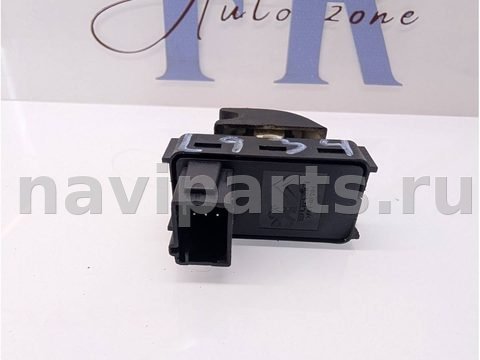 Кнопка открывания люка Peugeot 5008, 2010 г., OEM 96565343XT, арт. L93438983_2, фото 4