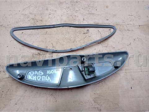 Кнопка открывания люка Opel Astra, 1998 г., арт. b7703, фото 2