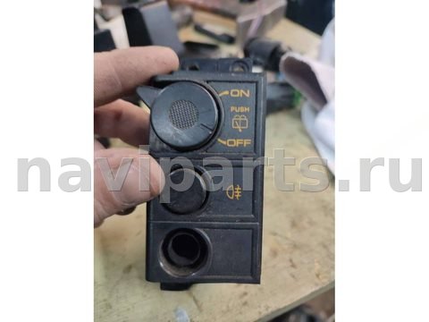Кнопка противотуманных фар Mazda 323, 1989 г., арт. 003062