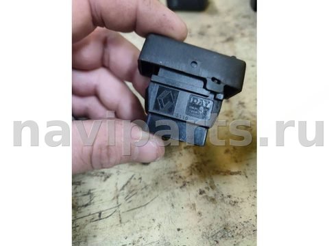 Кнопка противотуманных фар Renault 19, 1995 г., арт. 003075, фото 2
