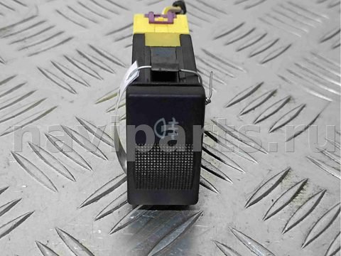 Кнопка противотуманных фар Audi A4, 1997 г., OEM 4d0941563, арт. 006073