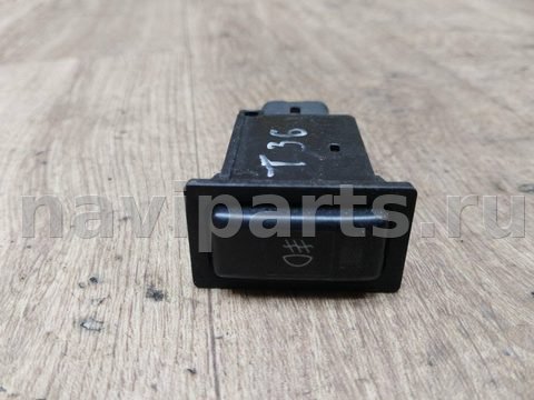 Кнопка противотуманных фар Toyota Picnic, 2000 г., OEM 157998, арт. 10150