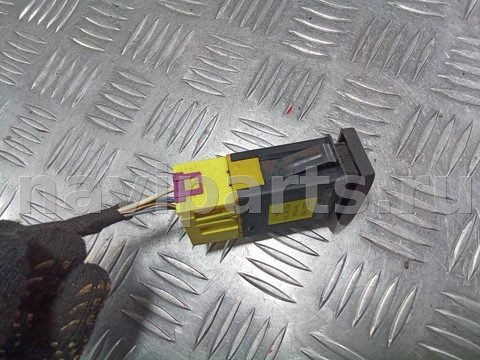 Кнопка противотуманных фар Audi A4 B5, 1999 г., OEM 4D0941563, арт. 104780046, фото 3