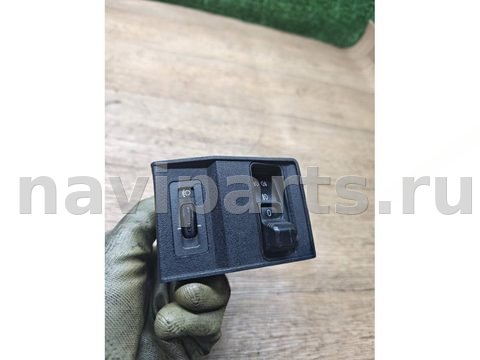 Кнопка противотуманных фар BMW 5 E34, 1995 г., арт. 112709, фото 2