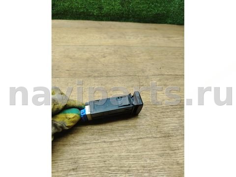 Кнопка противотуманных фар Mazda 626, 1998 г., арт. 121872, фото 4