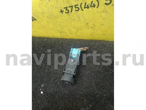 Кнопка противотуманных фар Peugeot 306, 1995 г., OEM XU7JP, арт. 393-18, фото 2