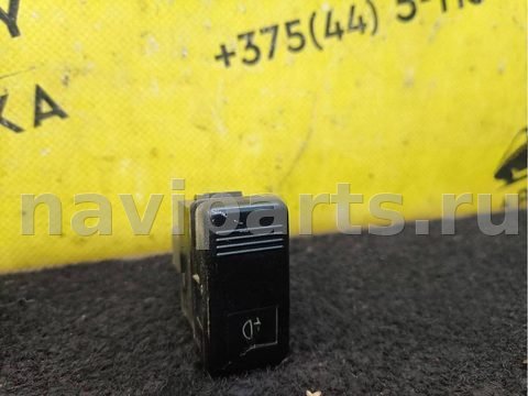 Кнопка противотуманных фар Mazda 626, 1990 г., арт. 393-48