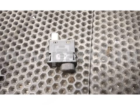 Кнопка регулировки фар Nissan Almera Tino, 2001 г., арт. 111109447, фото 2