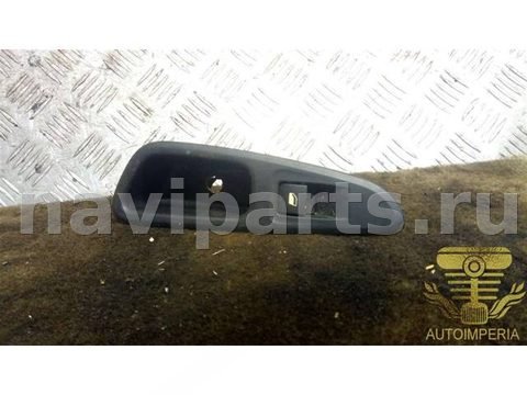 Кнопка стеклоподъёмника задняя правая Peugeot 408, 2012 г., арт. 00031081
