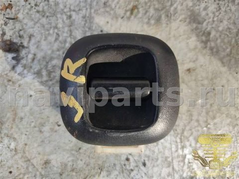 Кнопка стеклоподъёмника задняя правая Toyota Matrix, 2008 г., арт. 00066425