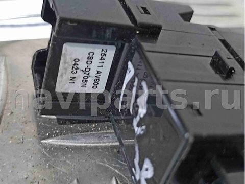 Кнопка стеклоподъёмника задняя правая Nissan Primera, 2003 г., OEM 25411av600, арт. 005072, фото 4
