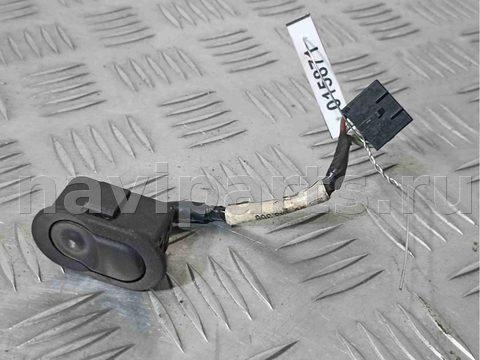 Кнопка стеклоподъёмника задняя правая Opel Vectra, 1999 г., OEM 90433369, арт. 015871
