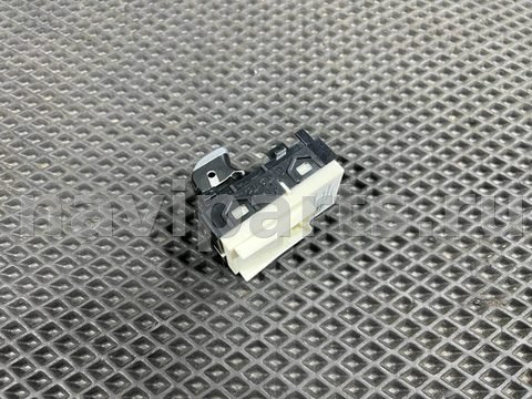 Кнопка стеклоподъёмника задняя правая Kia K5, 2025 г., OEM 93581L2100, арт. 01614674, фото 4