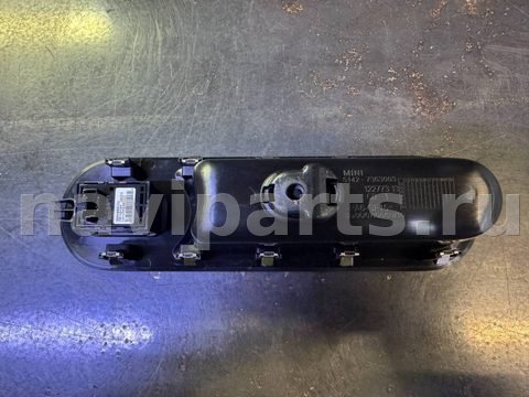Кнопка стеклоподъёмника задняя правая Mini Clubman, 2017 г., OEM 51417362999, арт. 10090, фото 2