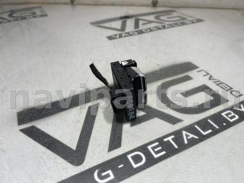 Кнопка стеклоподъёмника задняя правая Audi A8 D4, 2012 г., OEM 4H0959851F, арт. 102702239, фото 2