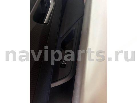 Кнопка стеклоподъёмника задняя правая Hongqi E-QM5, 2025 г., арт. 10275