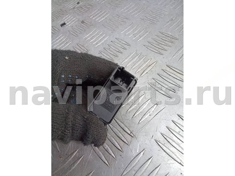 Кнопка стеклоподъёмника задняя правая Peugeot 5008, 2011 г., арт. 106892564, фото 6