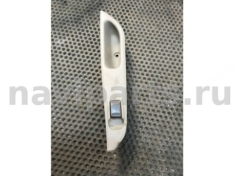 Кнопка стеклоподъёмника задняя правая Nissan Almera Tino, 2001 г., арт. 110745422, фото 4