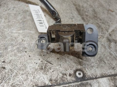 Кнопка стеклоподъёмника задняя правая Subaru Forester, 1997 г., арт. 112954