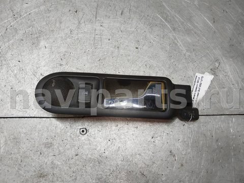 Кнопка стеклоподъёмника задняя правая Volkswagen Golf, 1997 г., арт. 113195