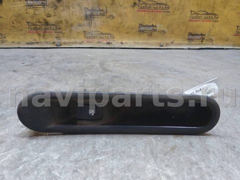 Кнопка стеклоподъёмника задняя правая Renault Espace, 2002 г., арт. 115139