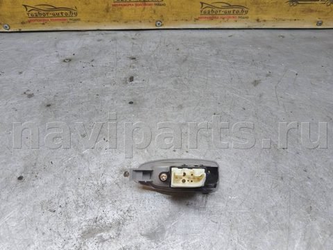 Кнопка стеклоподъёмника задняя правая Mazda Premacy, 1999 г., арт. 116184, фото 3