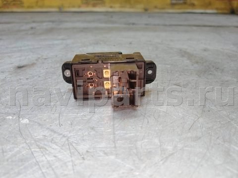 Кнопка стеклоподъёмника задняя правая Kia Sorento, 2009 г., арт. 120346, фото 2