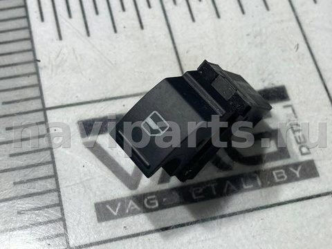 Кнопка стеклоподъёмника задняя правая Volkswagen Touareg, 2004 г., арт. 125701097