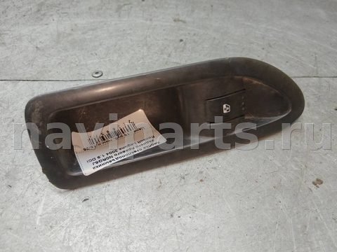 Кнопка стеклоподъёмника задняя правая Renault Laguna, 2001 г., арт. 128128