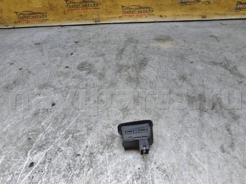 Кнопка стеклоподъёмника задняя правая Citroen C4 Picasso, 2006 г., арт. 130593, фото 2
