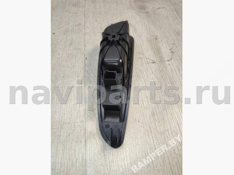 Кнопка стеклоподъёмника задняя правая Peugeot 308, 2009 г., OEM 96573850XT, арт. 158238282, фото 2
