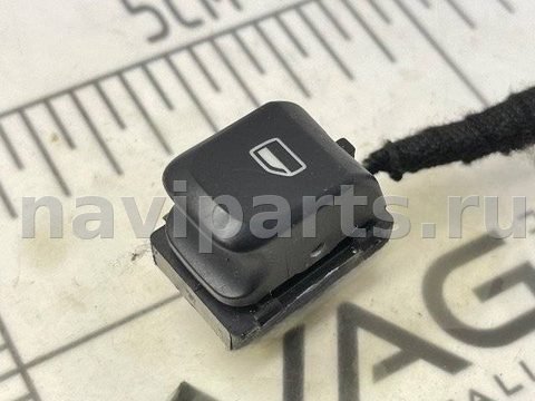 Кнопка стеклоподъёмника задняя правая Audi Q5, 2011 г., OEM 8K0959855A, арт. 159640520, фото 4