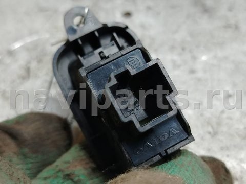 Кнопка стеклоподъёмника задняя правая Volvo V50, 2003 г., OEM 30658449, арт. 169893, фото 4