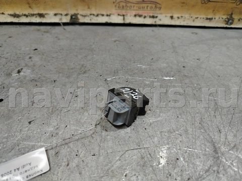 Кнопка стеклоподъёмника задняя правая Audi A4 B7, 2004 г., OEM 8E0959855A5PR, арт. 170239, фото 3