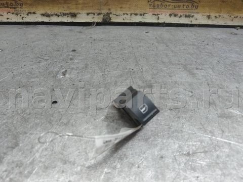 Кнопка стеклоподъёмника задняя правая Volkswagen Jetta, 2005 г., арт. 170660