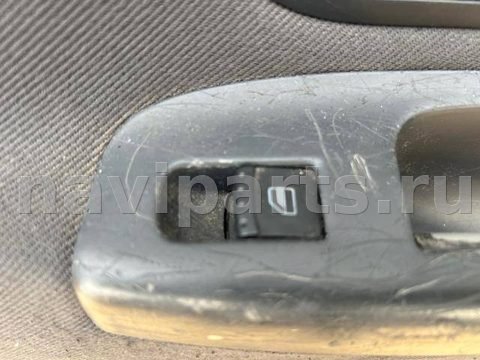 Кнопка стеклоподъёмника задняя правая Volkswagen Sharan, 2002 г., арт. 18334