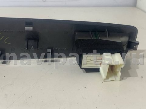 Кнопка стеклоподъёмника задняя правая Subaru Tribeca, 2007 г., арт. 18716, фото 4