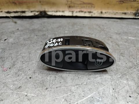 Кнопка стеклоподъёмника задняя правая Mercedes E W211, 2006 г., арт. 191200