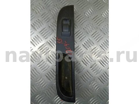 Кнопка стеклоподъёмника задняя правая Mitsubishi L200, 2011 г., OEM MR587956, арт. 210935