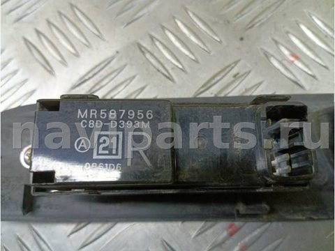 Кнопка стеклоподъёмника задняя правая Mitsubishi L200, 2011 г., OEM MR587956, арт. 210935, фото 5
