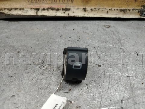 Кнопка стеклоподъёмника задняя правая Audi A4 B7, 2004 г., OEM 8е0959855, арт. 214918
