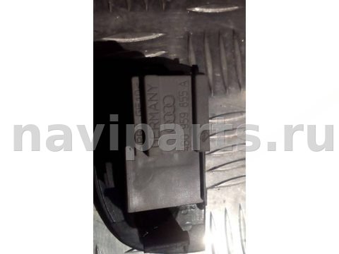 Кнопка стеклоподъёмника задняя правая Audi A6 C5, 2003 г., арт. 28900617, фото 2