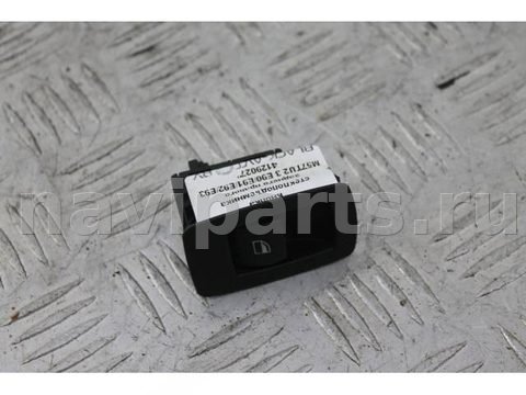 Кнопка стеклоподъёмника задняя правая BMW 3 E90/E91/E92/E93, 2006 г., арт. 4129027