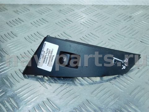 Кнопка стеклоподъёмника задняя правая BMW 5 E60/E61, 2004 г., арт. 4133480