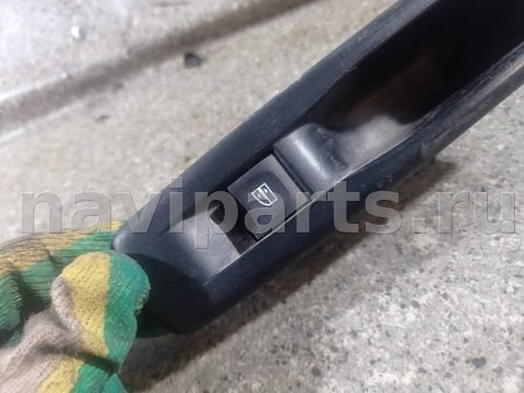 Кнопка стеклоподъёмника задняя правая Renault Scenic, 2011 г., арт. 46023014869, фото 2