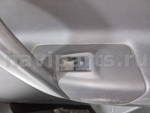 Кнопка стеклоподъёмника задняя правая Opel Meriva, 2012 г., арт. 46023023859